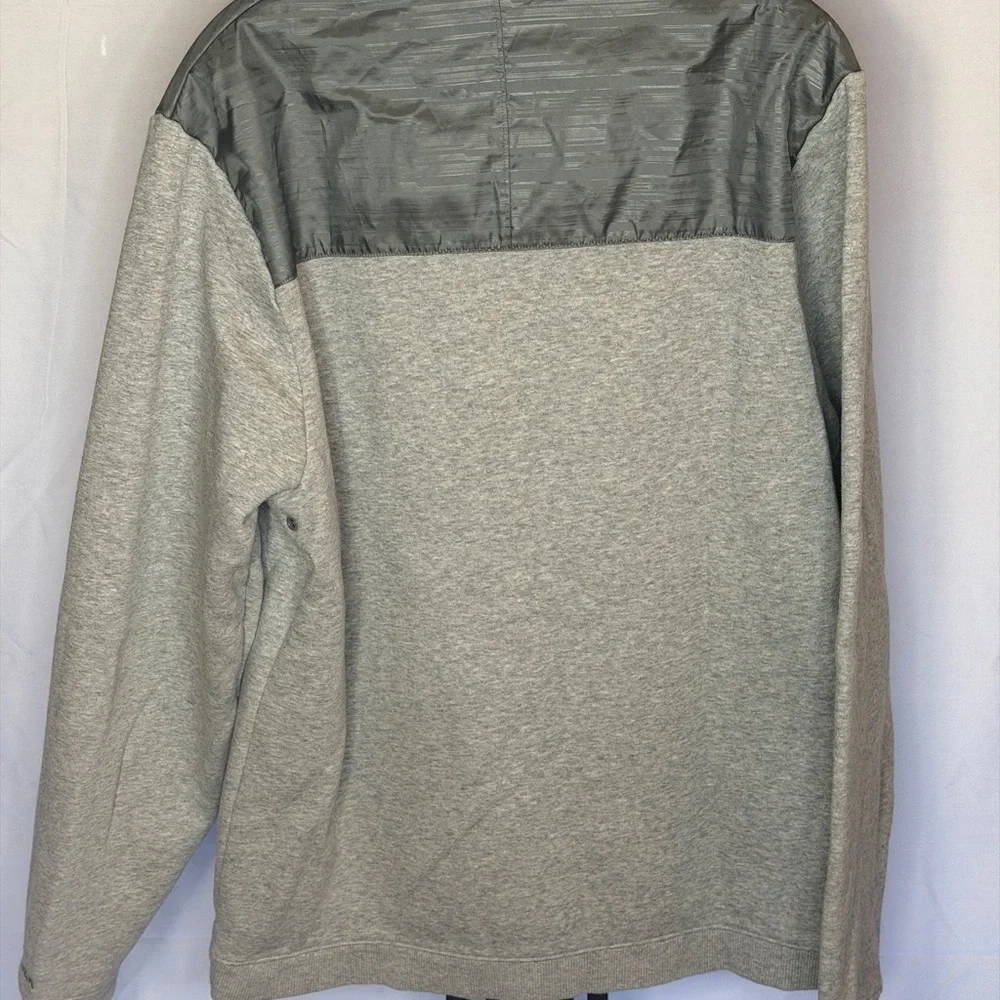 Under Armour Men's Gray and Charcoal Zip-Up‎ Sweater